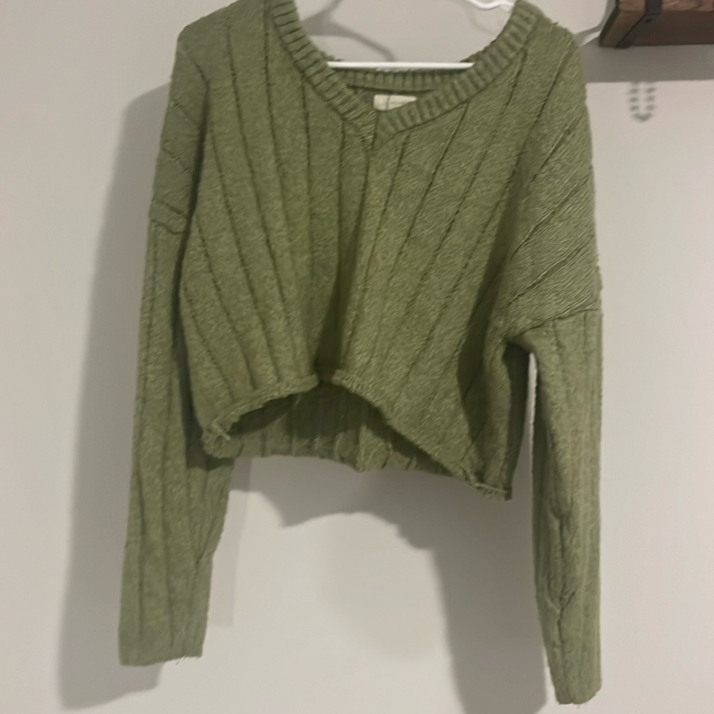 LA Hearts | Green V-Neck Crop Sweater